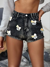 Load image into Gallery viewer, Bow Patchwork Denim Shorts